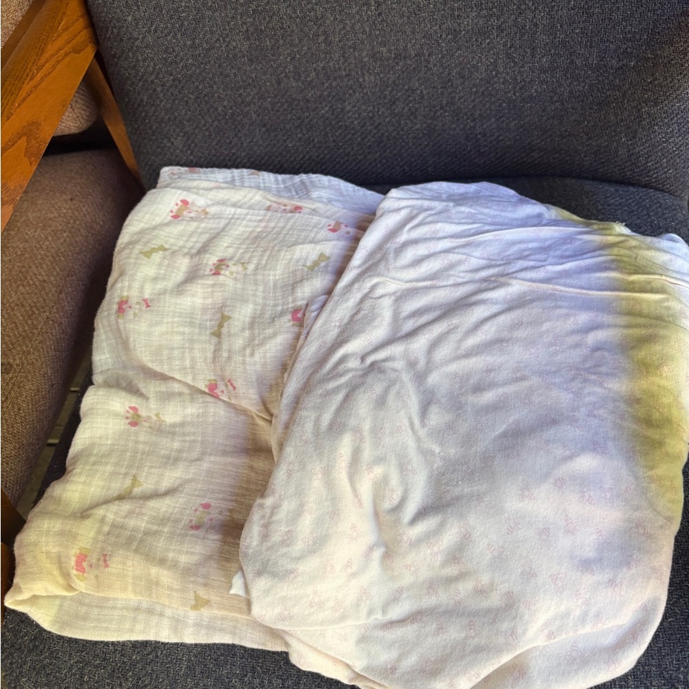 Burt's Bees Baby Light Pink bee print owl Muslin fitted crib sheet bundle lot